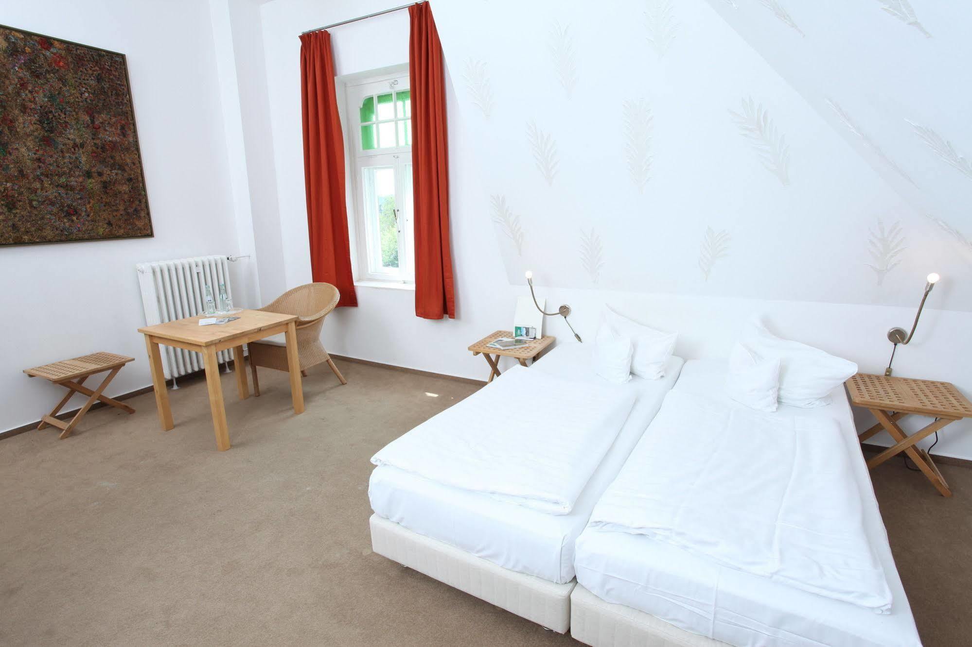 Hotel Artgenossen Lindlar Extérieur photo